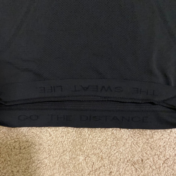 Lululemon racerback tank - Picture 2 of 4